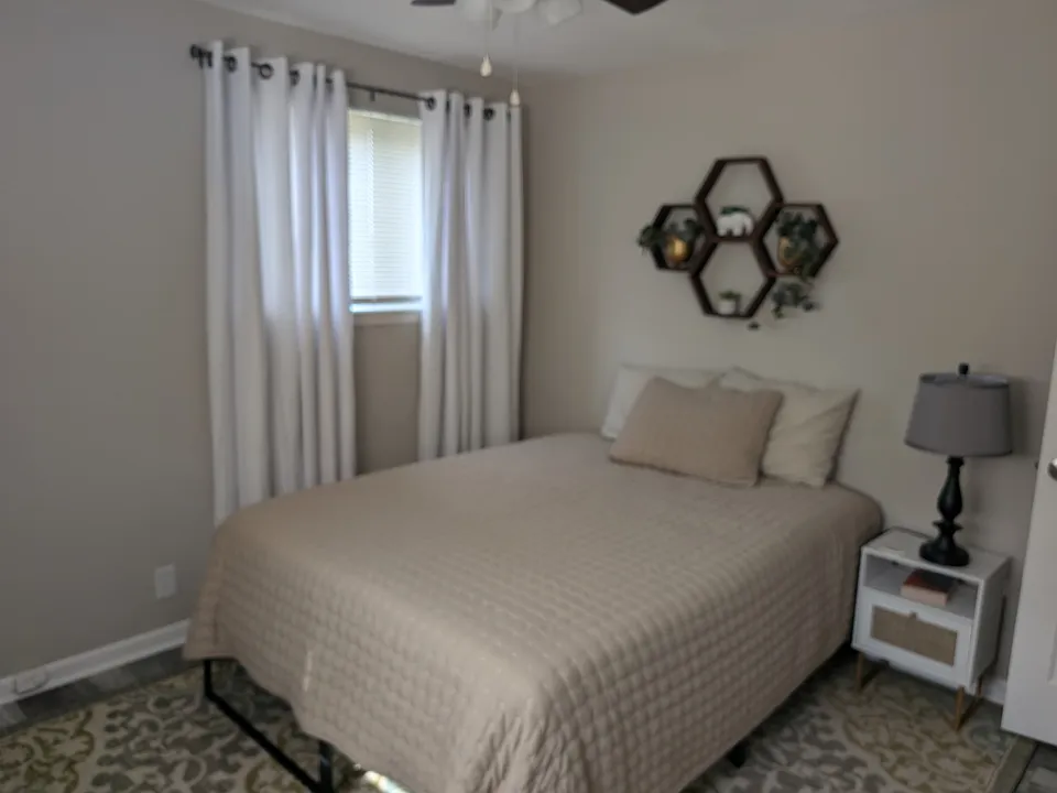 248 Hickorydale Dr