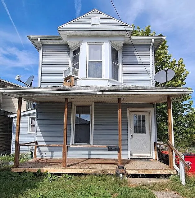 170 Walnut St photo 1