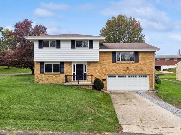 424 Shogan Dr, Greensburg, PA 15601