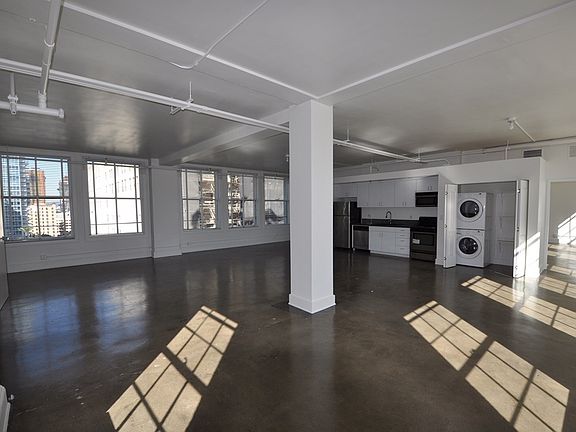 3rd image of 846 S Broadway APT 902