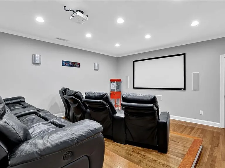 110 Stanley Oaks Pl — Photo 11