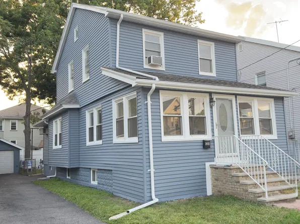 120 Myrtle St, Roselle, NJ 07203