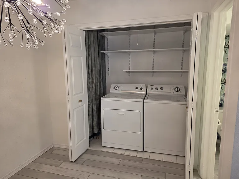 5200 Martel Ave #41 — Photo 9