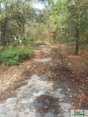 2nd image of 710 Charles Shuman Rd
