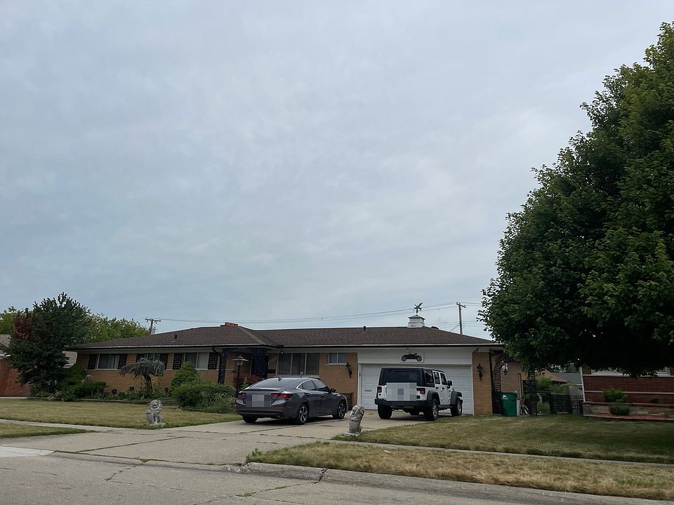 1st image of 22457 Petersburg Ave