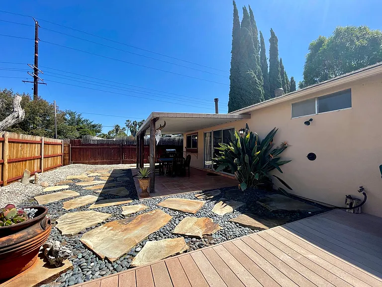 13752 Woodgate Pl — Photo 27