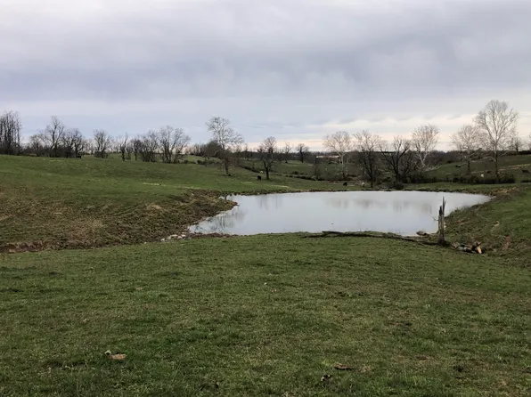 289 Lake Rd, Paris, KY 40361