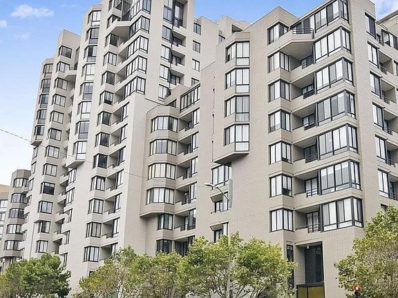 3rd image of 900 Bush St APT 201
