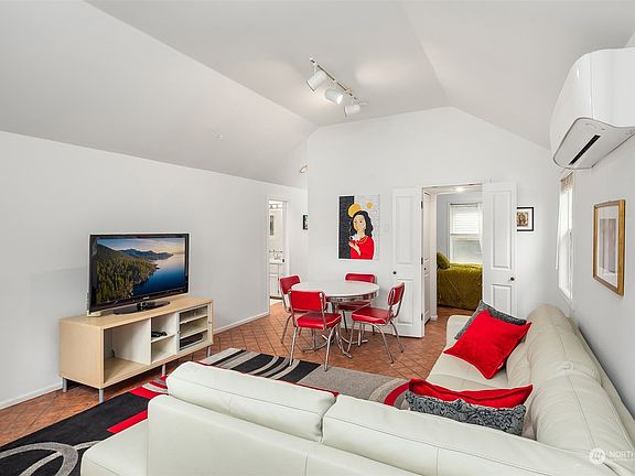 5th image of 1501 Lake Washington Boulevard #1503B