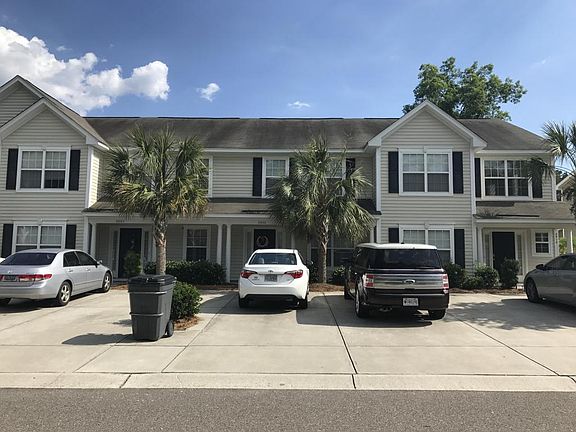 2nd image of 2520 Stadium Dr