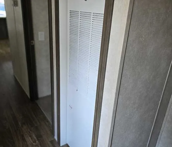 993 Michigan Ave E #8G — Photo 15