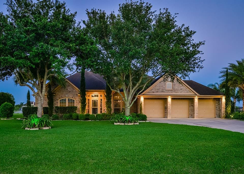 1st image of 1868 Lake Landing Dr