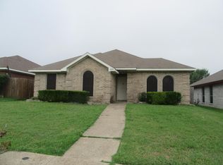 3023 Stonycroft Dr, Lancaster, TX 75134