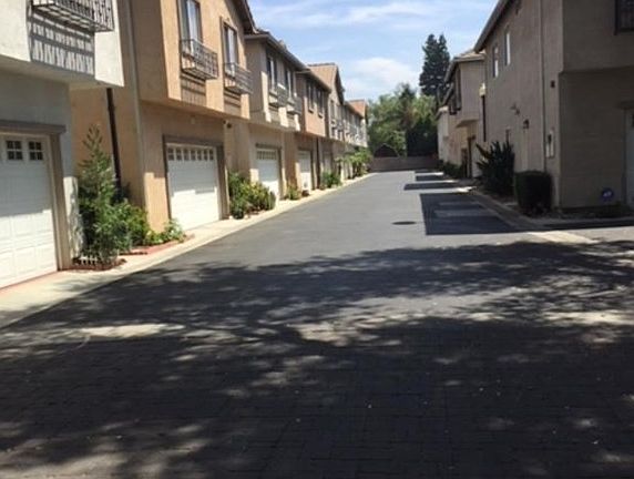 4th image of 9354 Burnet Ave Unit 123