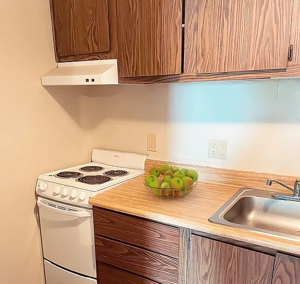 Concord Square Apartments — Photo 8