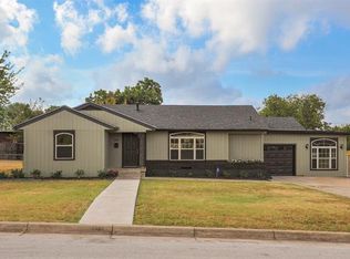 2362 Clearview Dr, Fort Worth, TX 76119