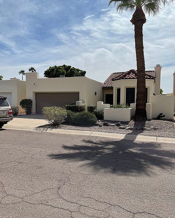 1st image of 2171 E Bishop Dr