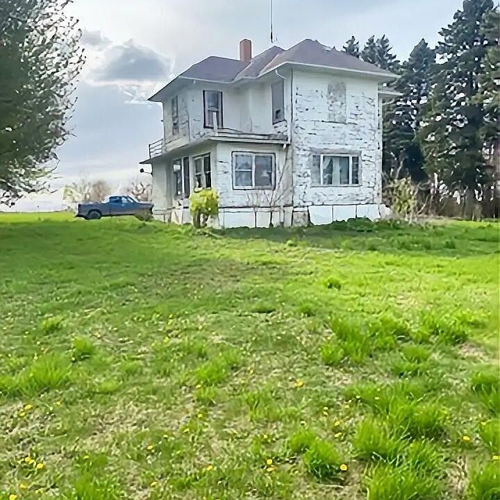 2nd image of 2143 270th Ave