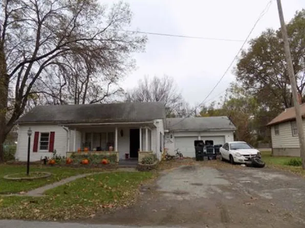 227 N 4th St, Lawrence, KS 66044