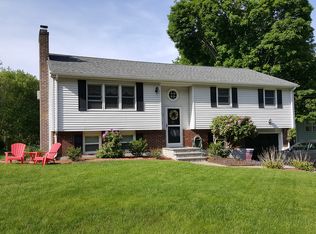 105 Bumble Bee Cir, Shrewsbury, MA 01545