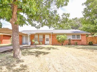 4930 8th St, Lubbock, TX 79416