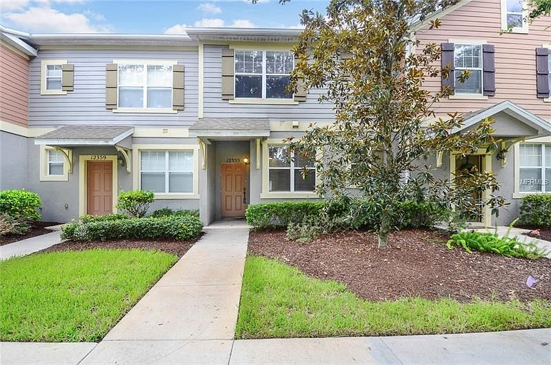 Charming front facade