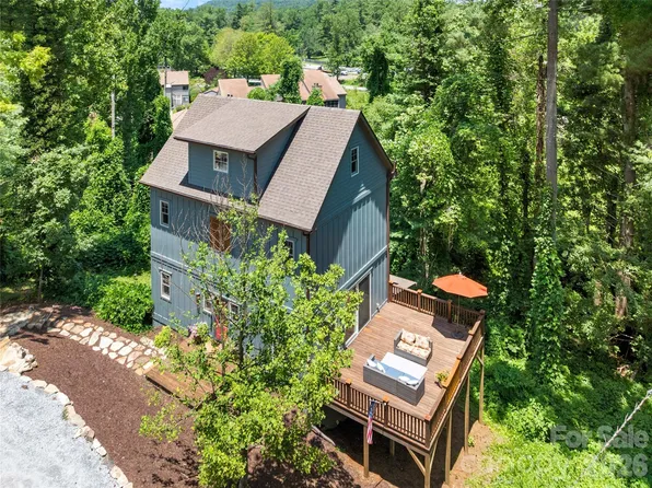 195 Jordan St, Hendersonville, NC 28739
