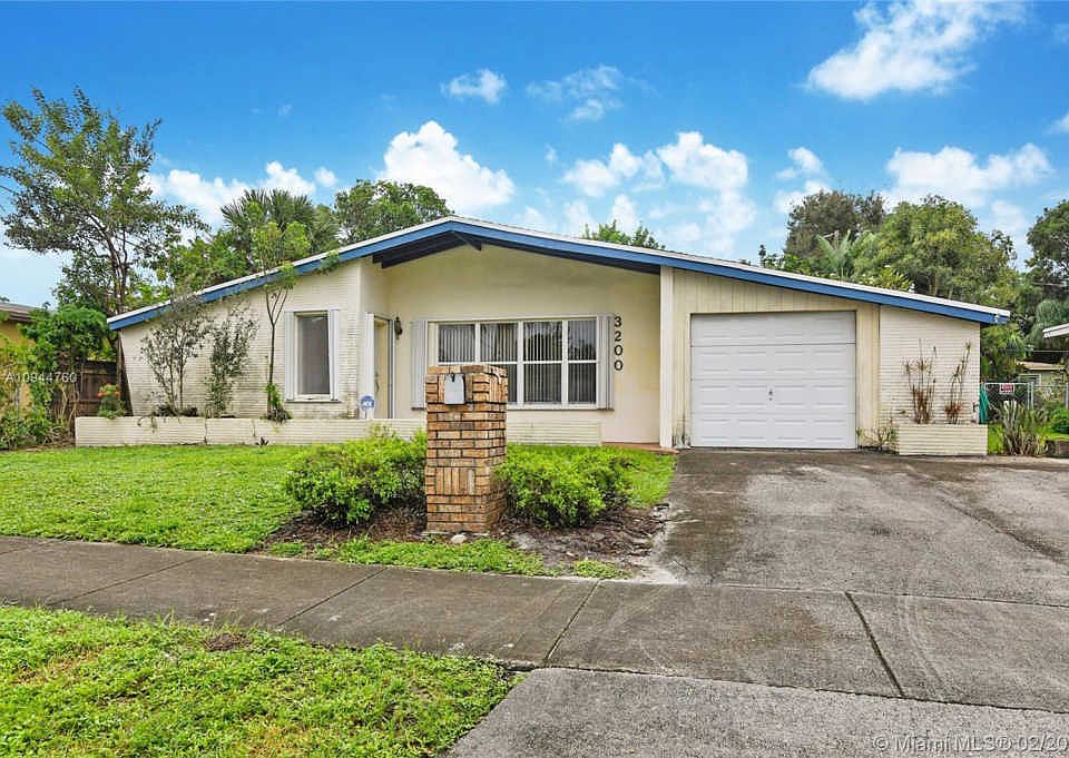 1st image of 3200 SW 20th Ct