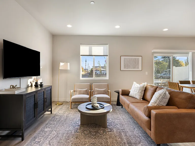 Legacy Townhomes — Photo 34