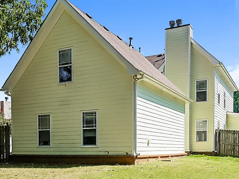 120 Memory Ln — Photo 20