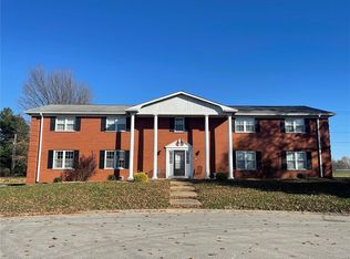 1717 Saint Andrews Dr #2, O'Fallon, IL 62269