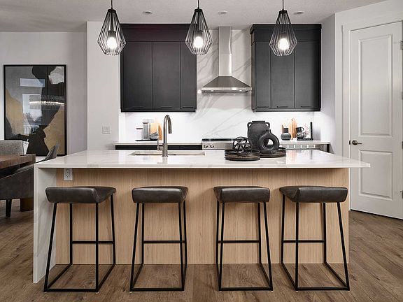 An alternate view of the kitchen.