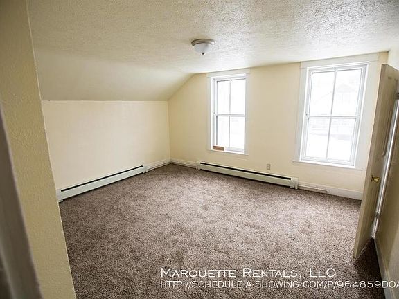4th image of 424 W Baraga Ave