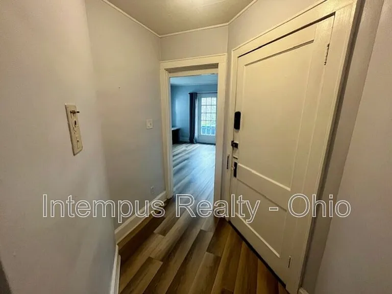 4237 Vine St #3 — Photo 3