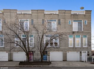 2209 W Ohio St, Chicago, IL 60612