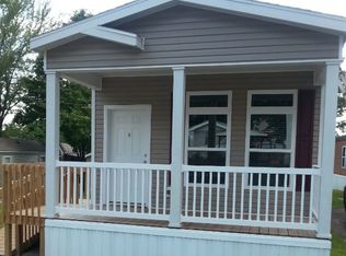 7115 Stewart Rd TRLR 57, Liberty, MO 64068