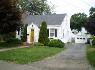 108 Newton St, Stratford, CT 06614