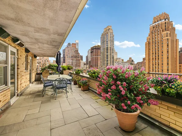 330 East 49th Street image 1 of 15