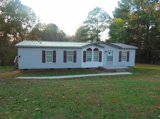 49 Western Ln, Henderson, NC 27537