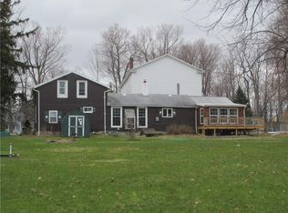 7813 Hamilton Street Ext, Williamson, NY 14589