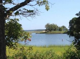 1800 Cedar Beach Rd, Southold, NY 11971