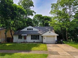 19100 Genesee Rd, Euclid, OH 44117