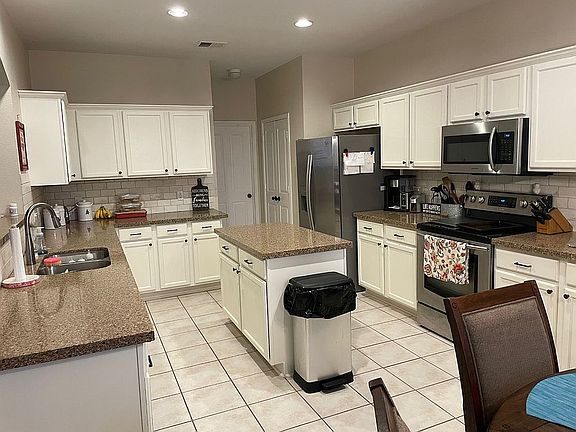 5th image of 124 Corsica Dr