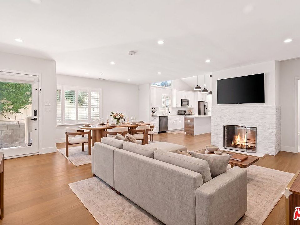 1st image of 11642 Acama St