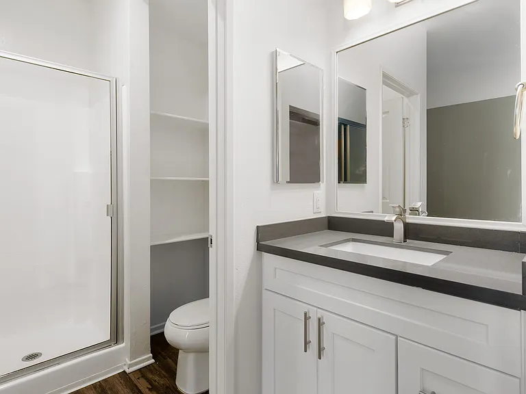 CentrePointe Apartments — Photo 45