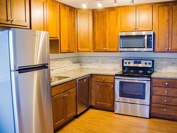 5th image of 2430 Q St #3