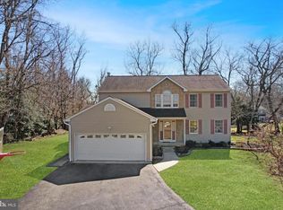 5 Mary Ct, East Windsor, NJ 08512