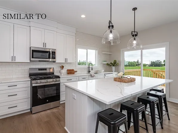 1938 Tuscany Dr SE, Altoona, IA 50009