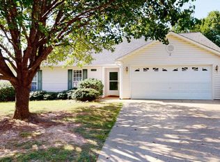 105 Sandpiper Ct #105, Fletcher, NC 28732