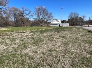 501 N Main St, Brownstown, IN 47220